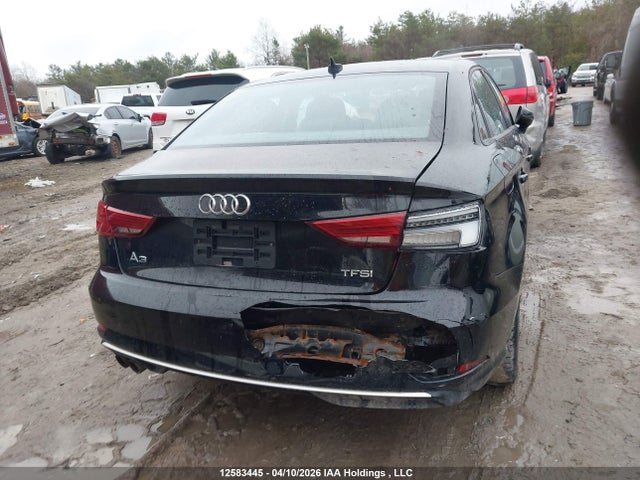 2017 Audi A3 Premium მანქანა იყიდება აუქციონზე, vin: WAUAUGFF7H1043122, აუქციონის ნომერი: 12583445