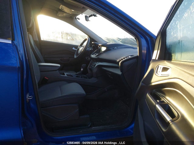 1FMCU9GD9HUE40829 Ford Escape