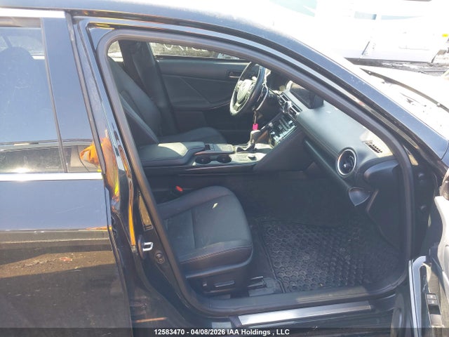 JTHD81F2XN5049496 Lexus Is 300 300