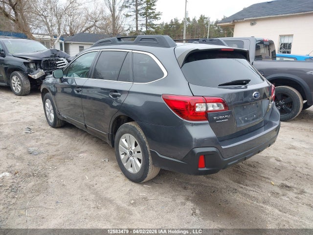 4S4BSDDC6J3223878 Subaru Outback 2.5i Premium