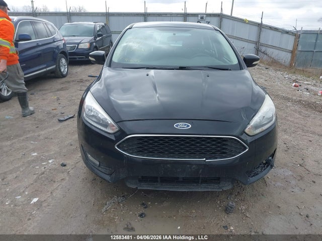 1FADP3K2XJL219003 Ford FOCUS SE