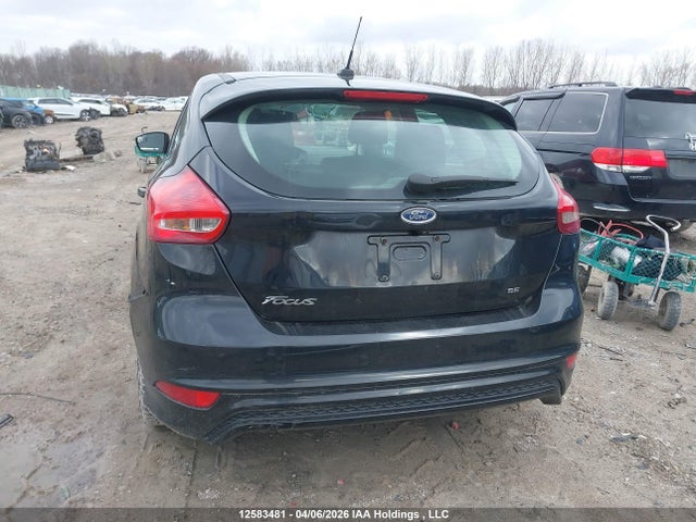 1FADP3K2XJL219003 Ford FOCUS SE
