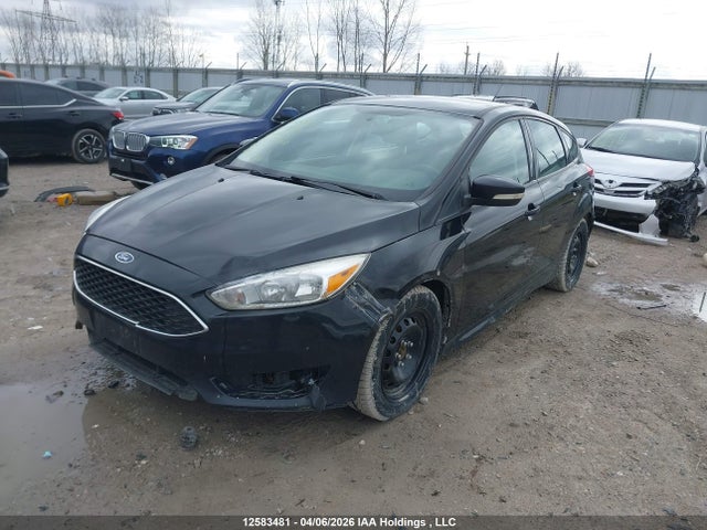 1FADP3K2XJL219003 Ford FOCUS SE