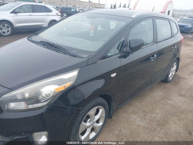 12583515 :رقم المزاد ، KNAHT8A37E7047507 vin ، 2014 Kia Rondo مزاد بيع