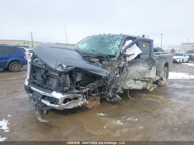 12583549 :رقم المزاد ، 1FT8W3BT1SEC14723 vin ، 2025 Ford F350 Super Duty مزاد بيع