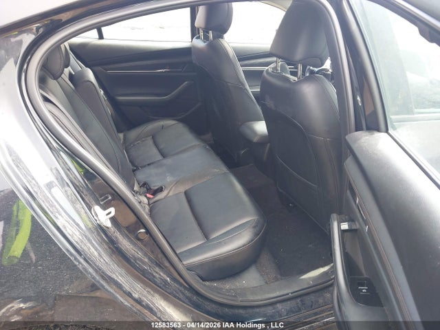 JM1BPBCM1K1144068 Mazda Mazda3 Gs