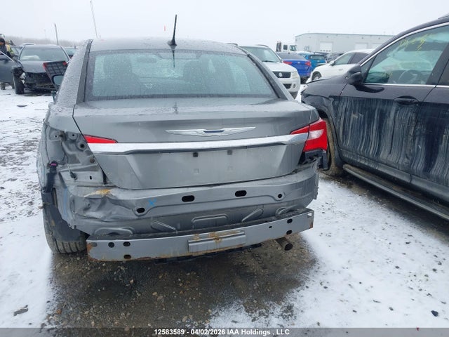 Продажа на аукционе авто 2013 Chrysler 200 Lx, vin: 1C3CCBAB0DN696937, номер лота: 12583589