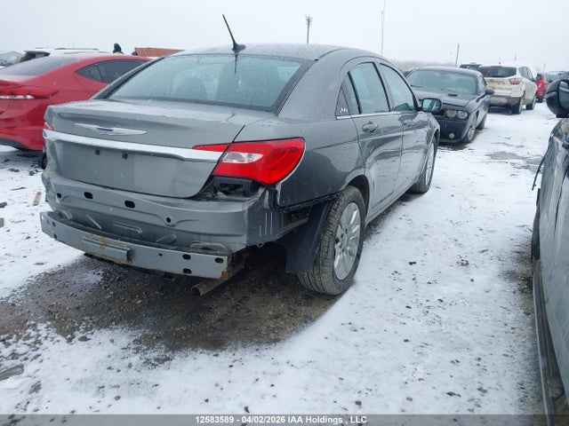 Продажа на аукционе авто 2013 Chrysler 200 Lx, vin: 1C3CCBAB0DN696937, номер лота: 12583589