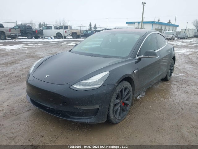 12583606 :رقم المزاد ، 5YJ3E1EB3JF109618 vin ، 2018 Tesla Model 3 مزاد بيع