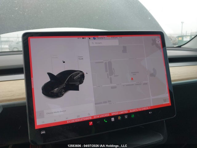 12583606 :رقم المزاد ، 5YJ3E1EB3JF109618 vin ، 2018 Tesla Model 3 مزاد بيع