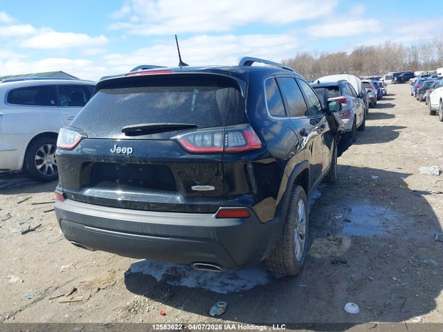 1C4PJLCX1KD143234 Jeep Cherokee Latitude
