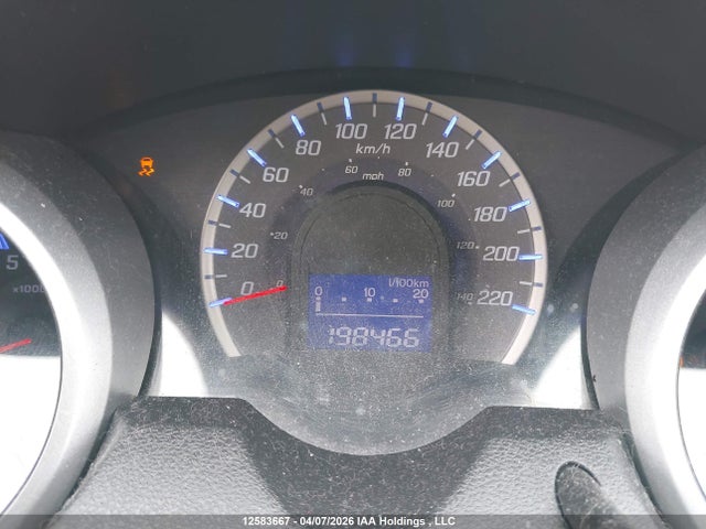 LUCGE8H53E3002261 Honda FIT LX