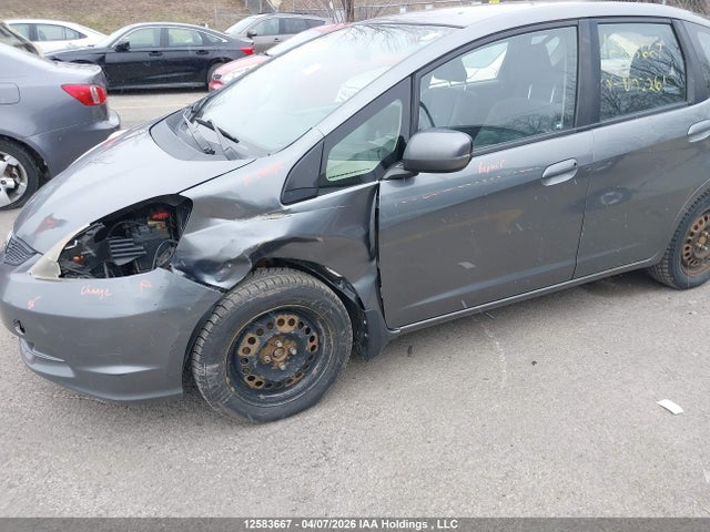 LUCGE8H53E3002261 Honda FIT LX