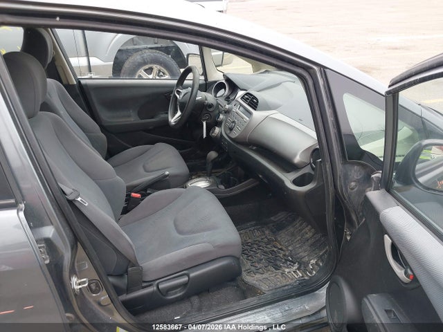 LUCGE8H53E3002261 Honda FIT LX