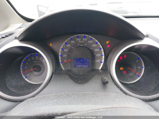 LUCGE8H53E3002261 Honda FIT LX