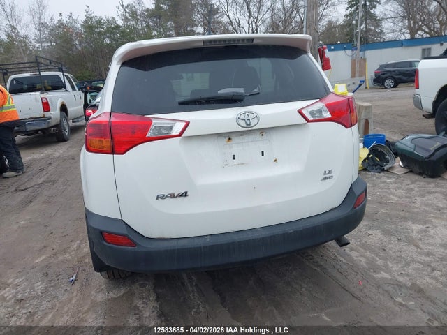 2015 Toyota Rav4 Le მანქანა იყიდება აუქციონზე, vin: 2T3BFREV1FW361032, აუქციონის ნომერი: 12583685