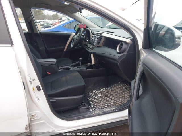 2015 Toyota Rav4 Le მანქანა იყიდება აუქციონზე, vin: 2T3BFREV1FW361032, აუქციონის ნომერი: 12583685