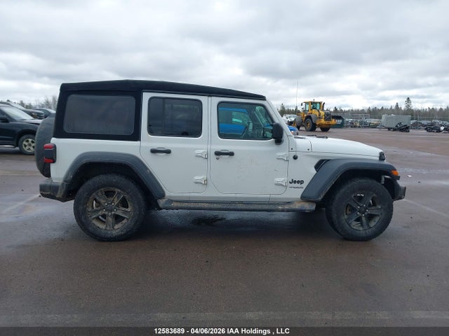 1C4HJXDG5MW570983 Jeep Wrangler Unlimited Sport Altitude