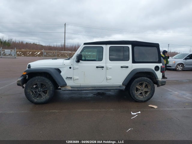 1C4HJXDG5MW570983 Jeep Wrangler Unlimited Sport Altitude