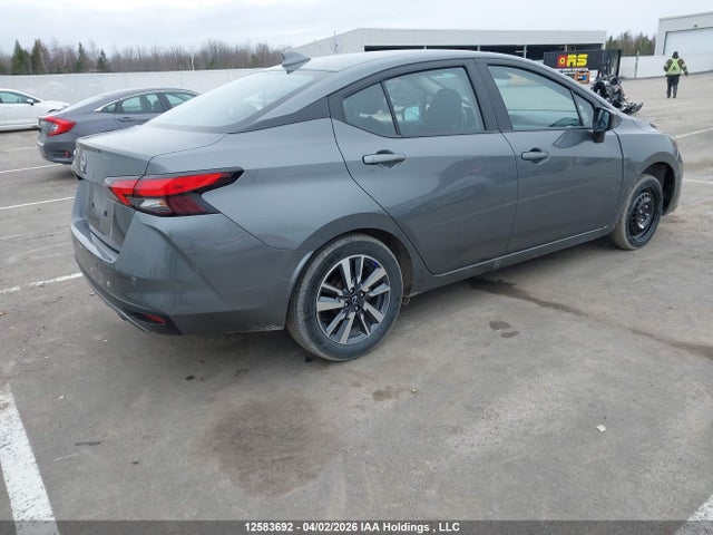 3N1CN8EVXSL840555 Nissan VERSA SV