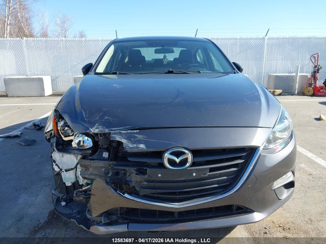 3MZBM1V72FM152776 Mazda MAZDA3