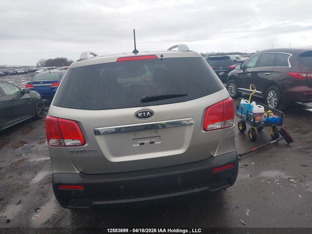 2013 Kia Sorento Lx V6 მანქანა იყიდება აუქციონზე, vin: 5XYKT3A29DG382997, აუქციონის ნომერი: 12583699