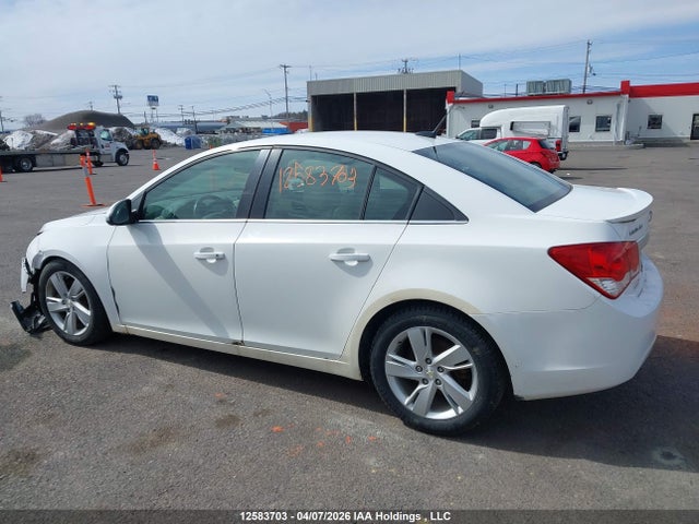 1G1P75SZ3E7407868 Chevrolet Cruze