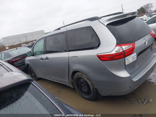 5TDZK3DC3FS548359 Toyota Sienna