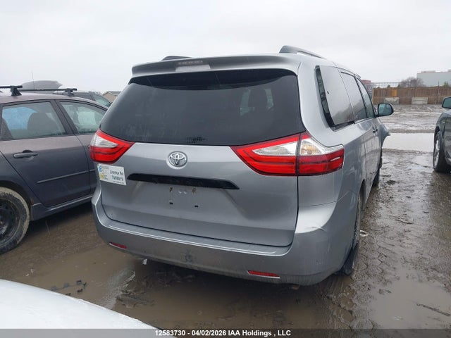 5TDZK3DC3FS548359 Toyota Sienna