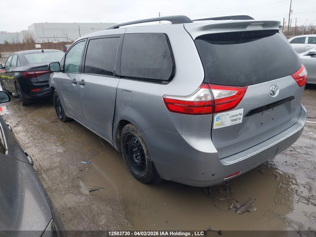5TDZK3DC3FS548359 Toyota Sienna