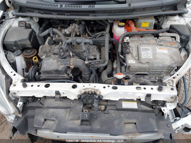 JTDKDTB31G1128516 Toyota Prius C Technology
