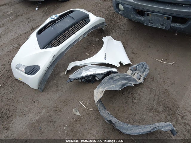 JTDKDTB31G1128516 Toyota Prius C Technology