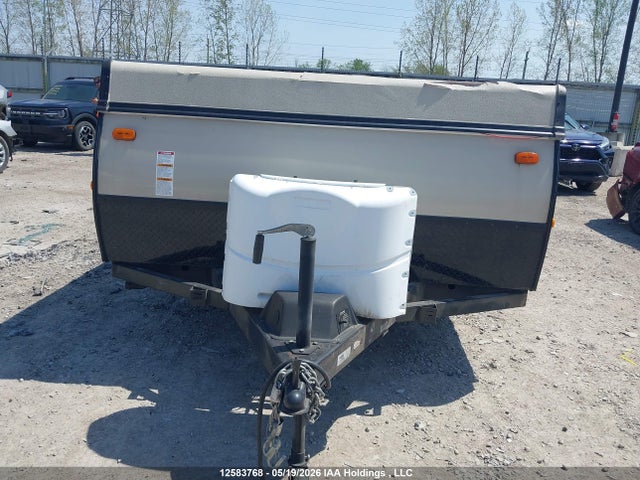 12583768 :رقم المزاد ، 4X4CPR611HD300092 vin ، 2017 Rockwood Trailer مزاد بيع