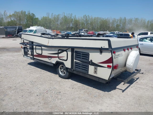 12583768 :رقم المزاد ، 4X4CPR611HD300092 vin ، 2017 Rockwood Trailer مزاد بيع