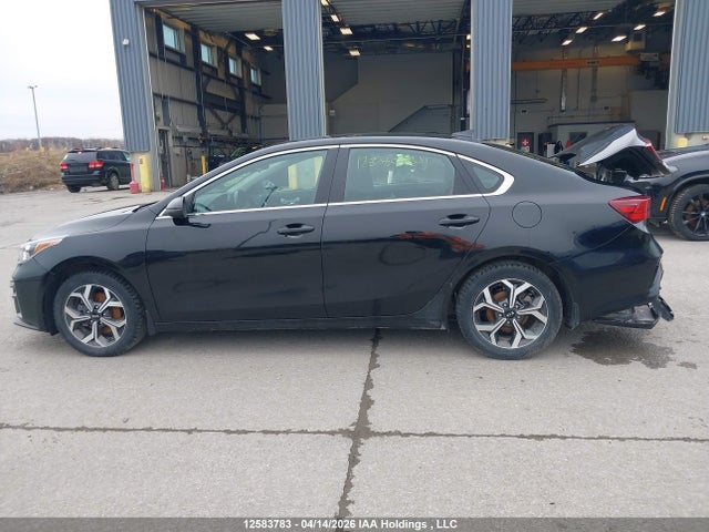 12583783 :رقم المزاد ، 3KPF54AD4ME391610 vin ، 2021 Kia Forte Ex مزاد بيع