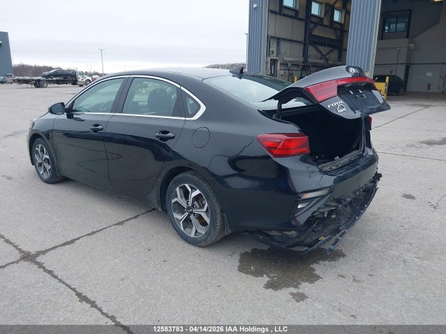 12583783 :رقم المزاد ، 3KPF54AD4ME391610 vin ، 2021 Kia Forte Ex مزاد بيع