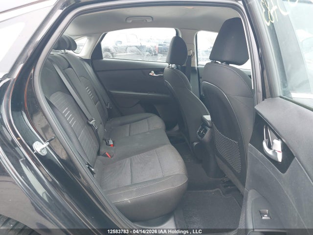 12583783 :رقم المزاد ، 3KPF54AD4ME391610 vin ، 2021 Kia Forte Ex مزاد بيع