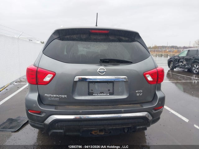 Nissan Pathfinder 2018 5N1DR2MM1JC644943 Image 17