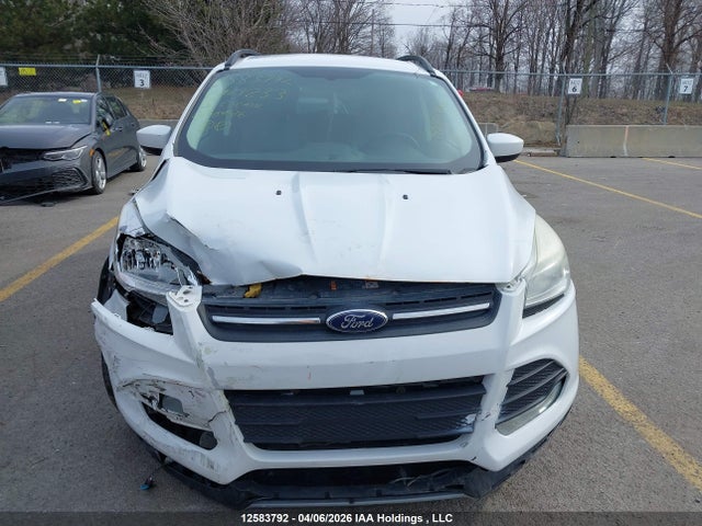 1FMCU9GX6FUA69233 Ford Escape