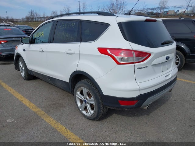 1FMCU9GX6FUA69233 Ford Escape