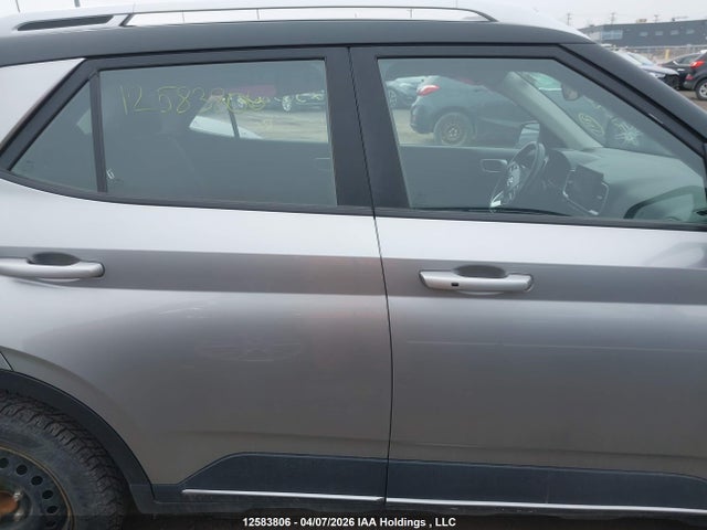 KMHRC8A33RU300770 Hyundai Venue
