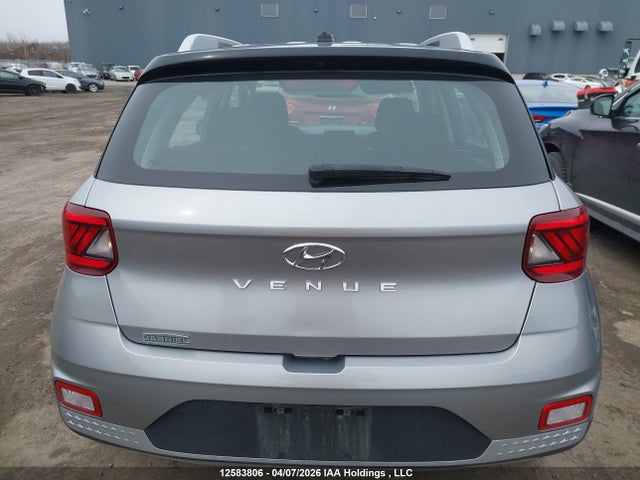 KMHRC8A33RU300770 Hyundai Venue