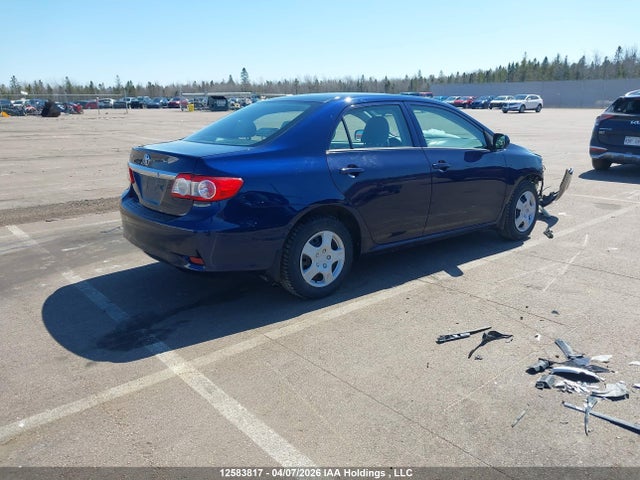 2013 Toyota Corolla Ce მანქანა იყიდება აუქციონზე, vin: 2T1BU4EEXDC005856, აუქციონის ნომერი: 12583817