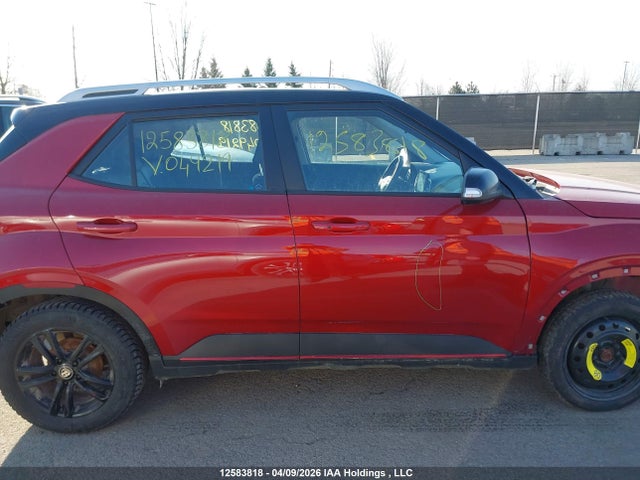 12583818 :رقم المزاد ، KMHRC8A3XLU049219 vin ، 2020 Hyundai Venue Trend With Urban Edition Package With Black Interior مزاد بيع