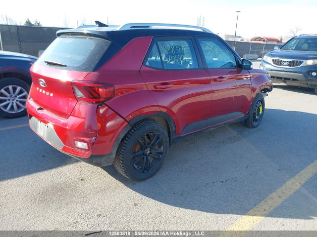 12583818 :رقم المزاد ، KMHRC8A3XLU049219 vin ، 2020 Hyundai Venue Trend With Urban Edition Package With Black Interior مزاد بيع