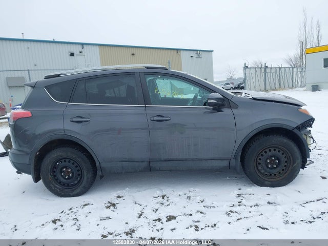 12583830 :رقم المزاد ، 2T3BFREV3JW844191 vin ، 2018 Toyota Rav4 Le مزاد بيع