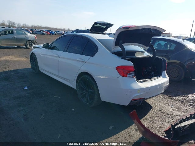 2018 Bmw 330i Xdrive მანქანა იყიდება აუქციონზე, vin: WBA8D9C56JA615874, აუქციონის ნომერი: 12583831