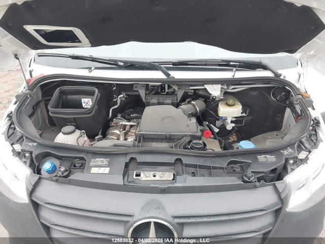 W1Y4KCHY8RP684867 Mercedes-Benz Sprinter 2500