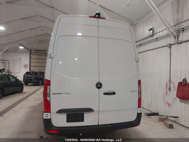 W1Y4KCHY8RP684867 Mercedes-Benz Sprinter 2500