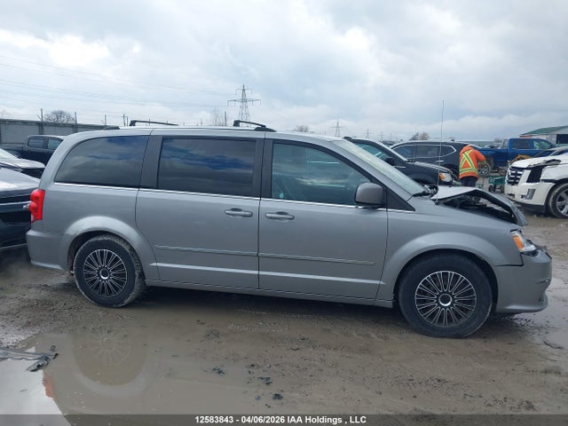 12583843 :رقم المزاد ، 2C4RDGDG1FR603291 vin ، 2015 Dodge Grand Caravan Crew مزاد بيع